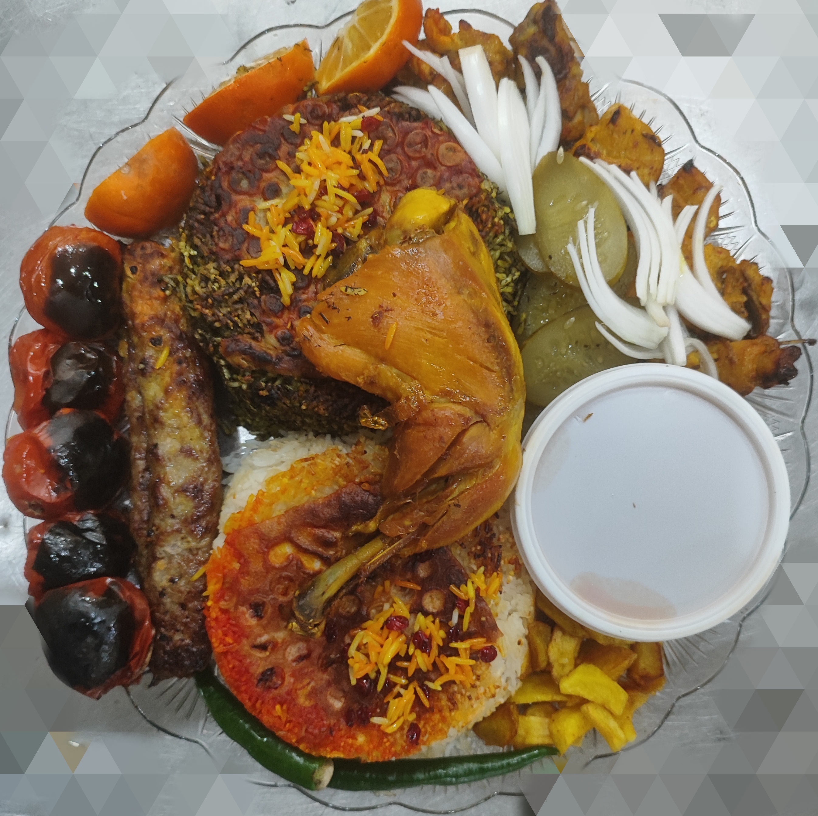 سینی کباب سه نفره مخصوص دِلوین