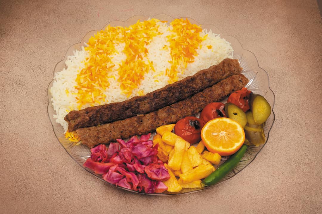 چلو کباب کوبیده مخصوص دو سیخه 