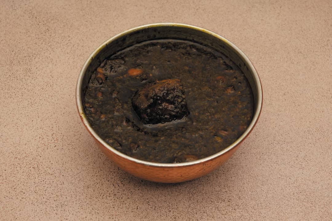 کاسه خورشت قورمه سبزی مخصوص