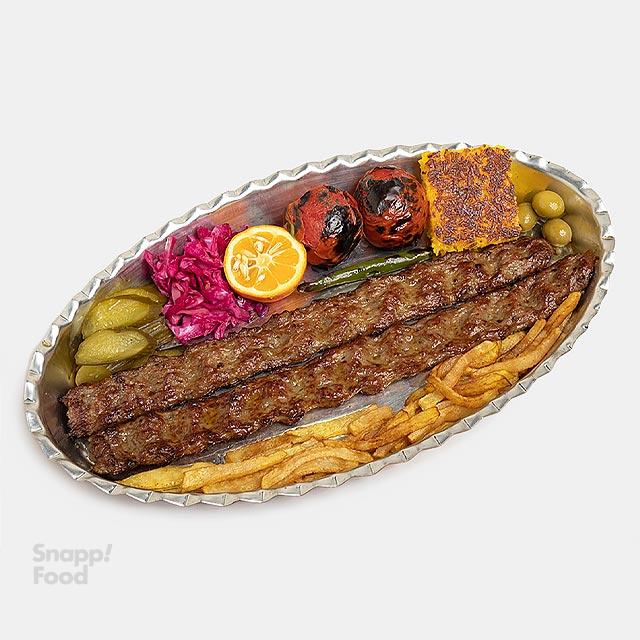خوراک کباب کوبیده دو سیخ