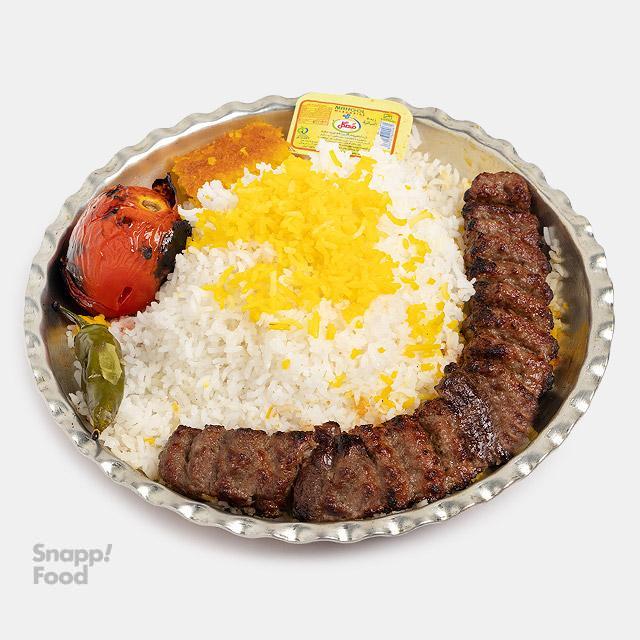 چلو کباب کوبیده معمولی