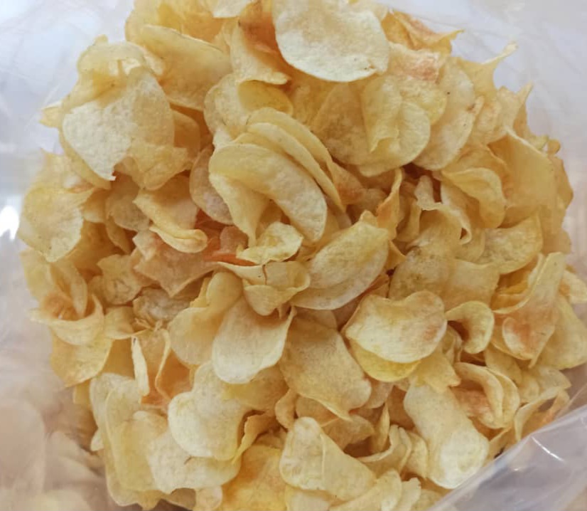 چیپس سنتی نمکی و طعم دار 